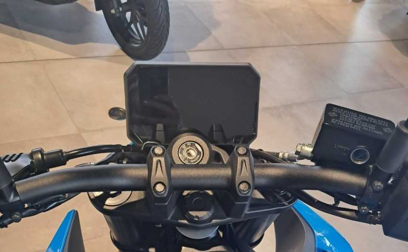 SUZUKI GSX-8S A2 3