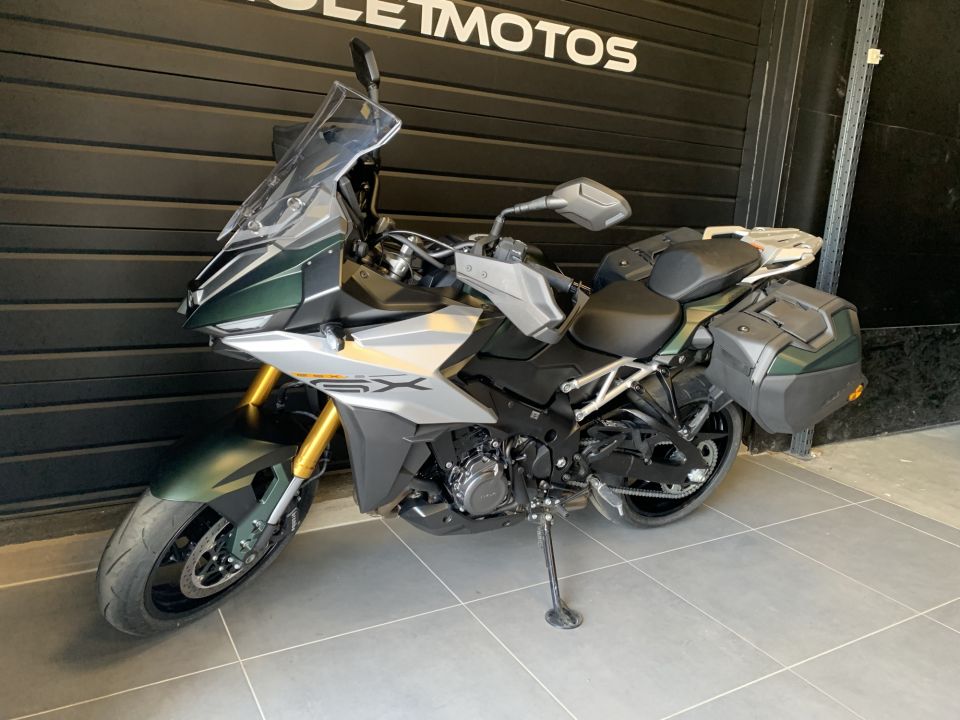 SUZUKI GSX-S 1000 GX 16