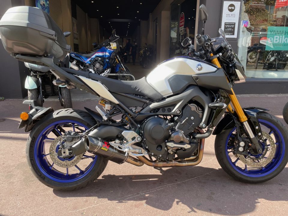 YAMAHA MT-09 SP 0