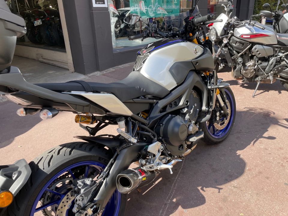 YAMAHA MT-09 SP 2