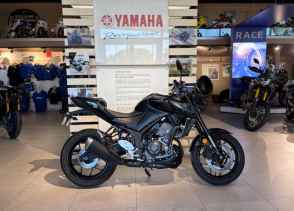 YAMAHA MT-03 2025 MIDNIGHT BLACK DE DIRECTION 91€/MOIS* GTIE 5 ANS - 2025