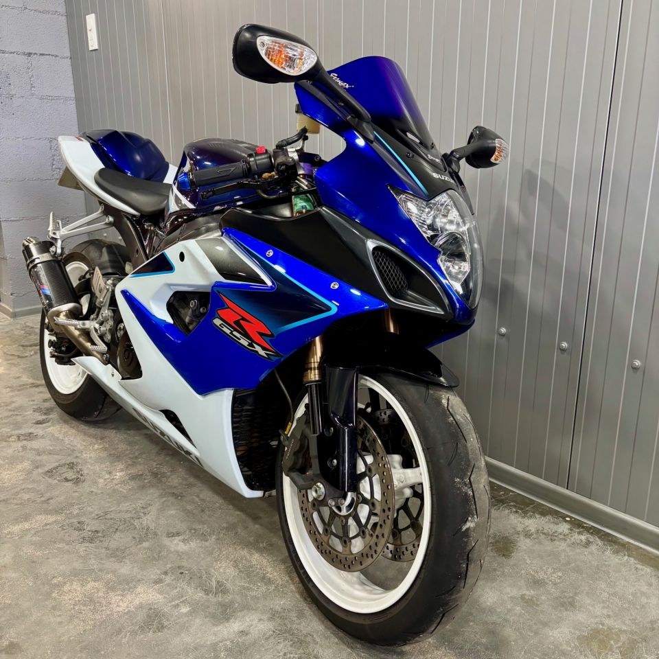 SUZUKI GSX-R 1000 3