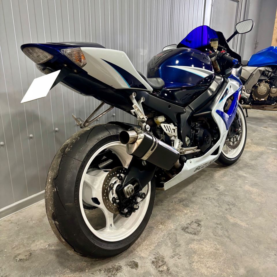 SUZUKI GSX-R 1000 6