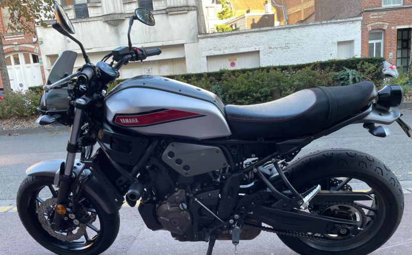 YAMAHA XSR 700 4