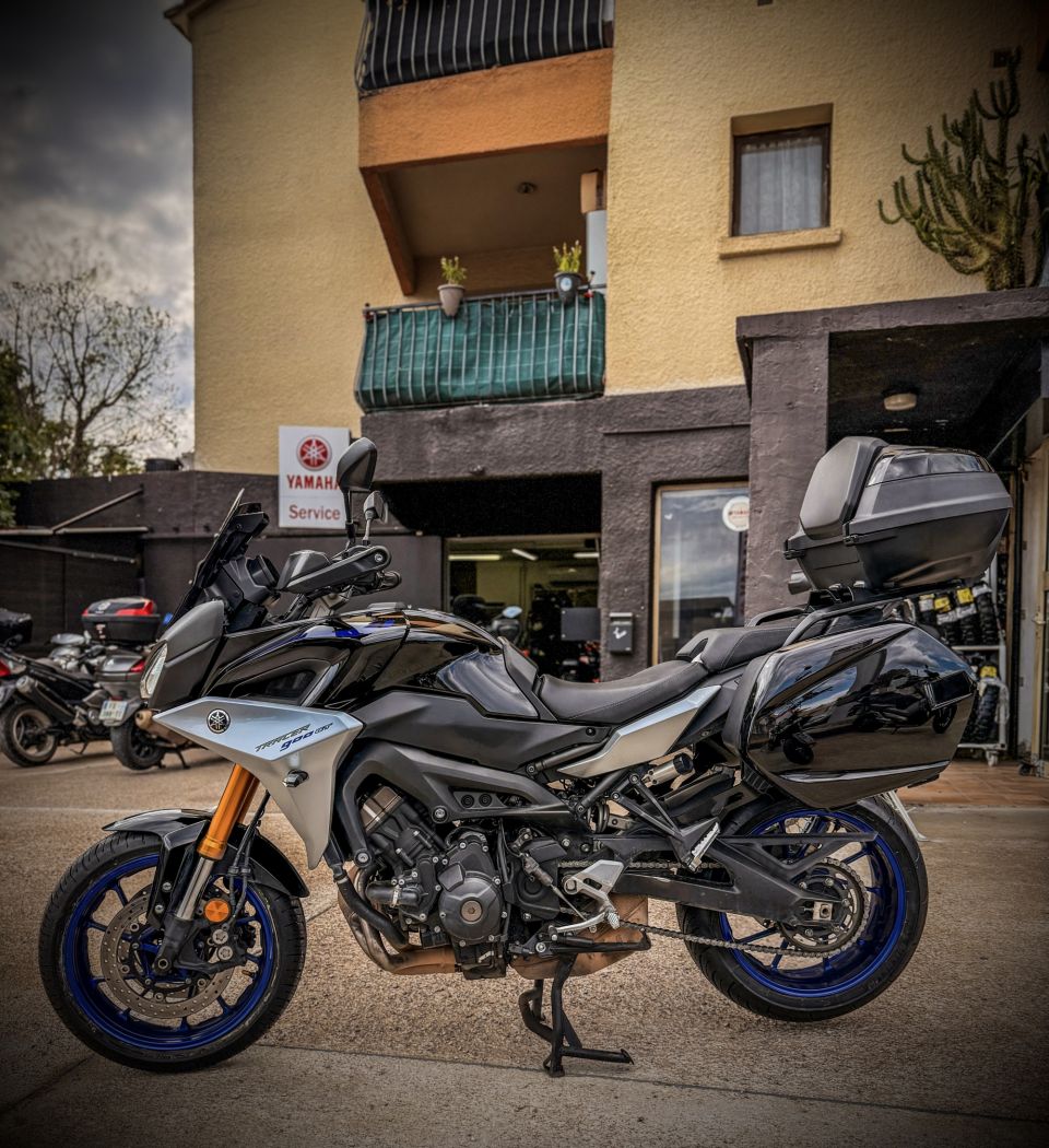 YAMAHA TRACER 900 GT 4