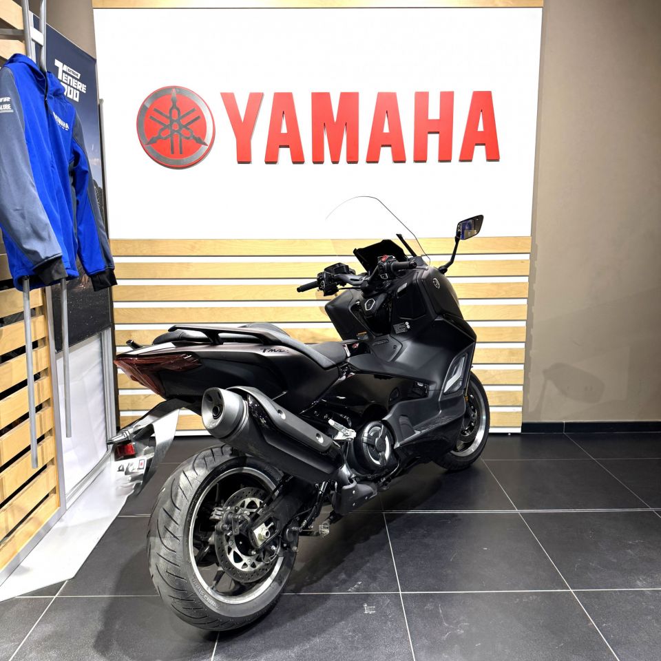 YAMAHA XP T-MAX 560 TECH MAX 2