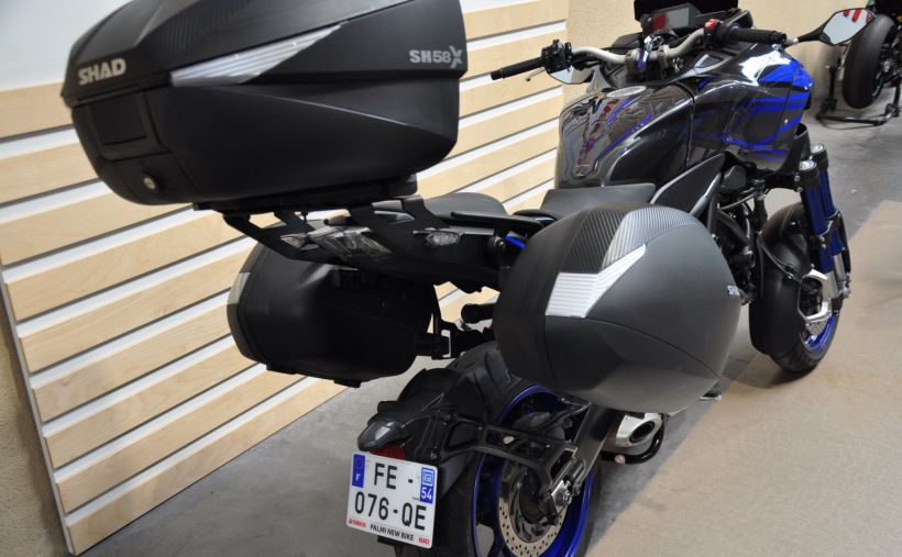YAMAHA niken 850 5