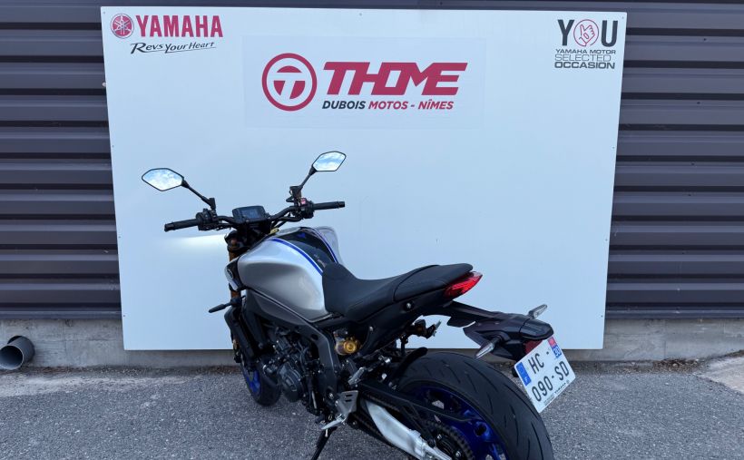 YAMAHA MT-09 SP 5