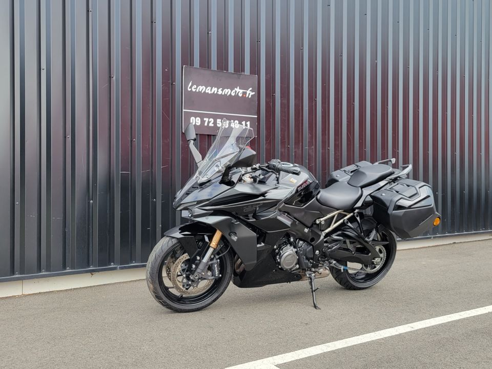 SUZUKI GSX-S 1000 GT 20