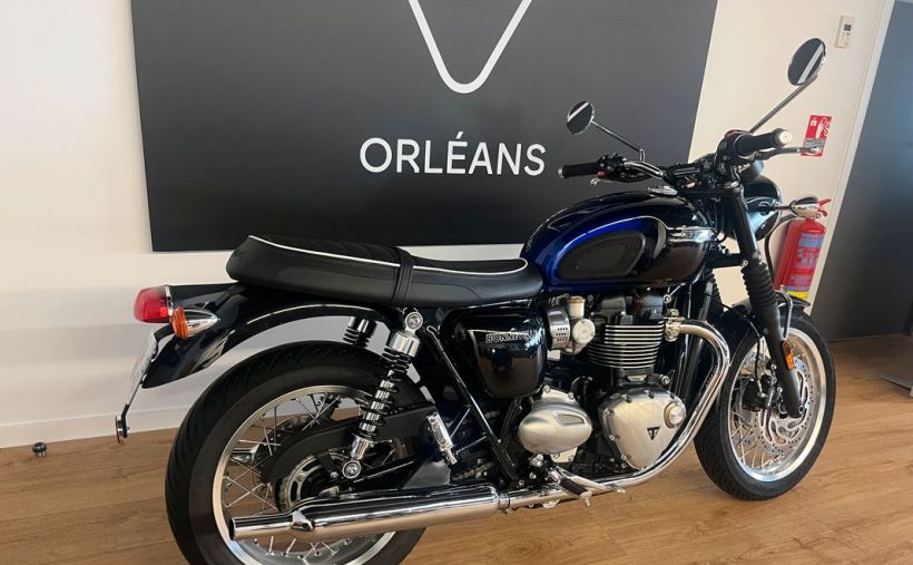 TRIUMPH BONNEVILLE T120 1200 6