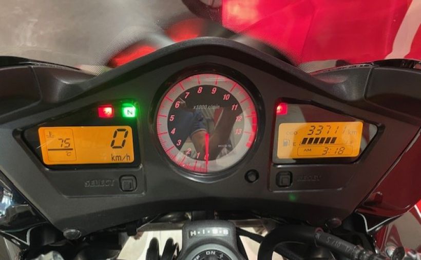 HONDA VFR 800 VTEC 9