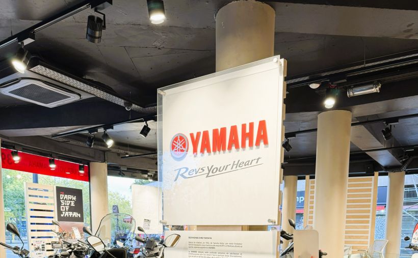 YAMAHA XMAX 300 Tech Max 5