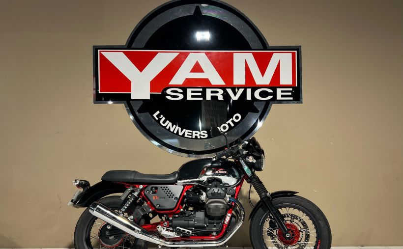 MOTO GUZZI V7 RACER 1