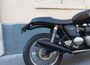 TRIUMPH THRUXTON 900 - 2011