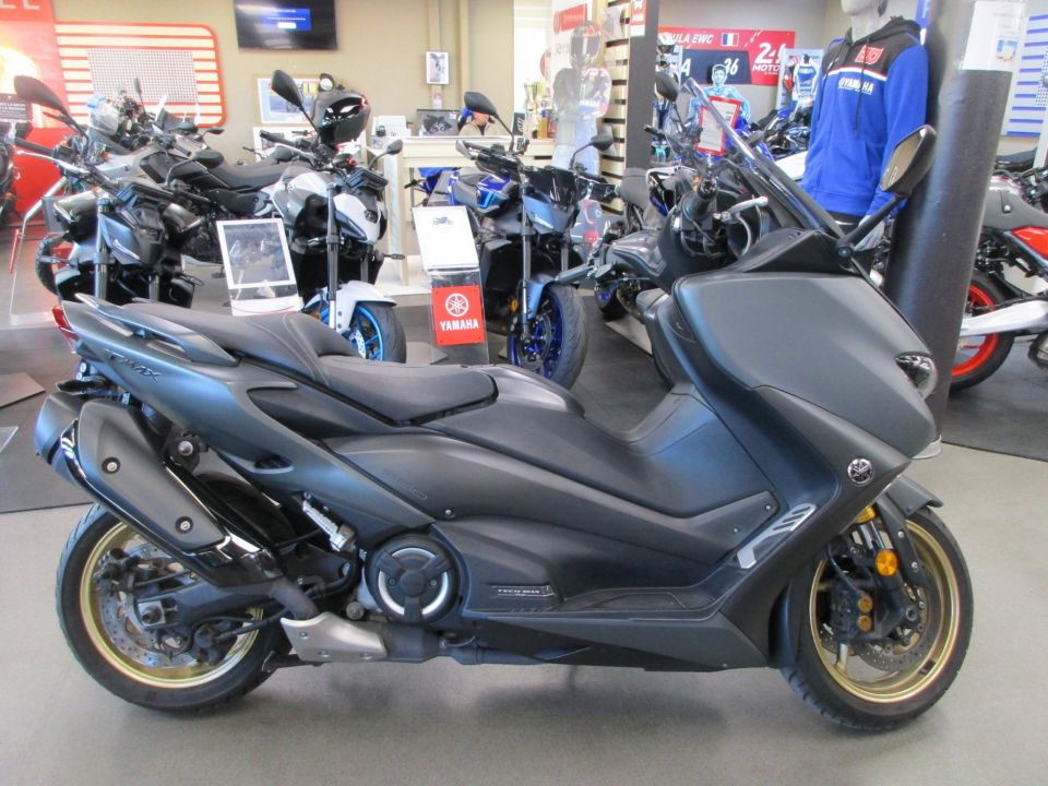 YAMAHA XP T-MAX 560 TECH MAX KAMO 0