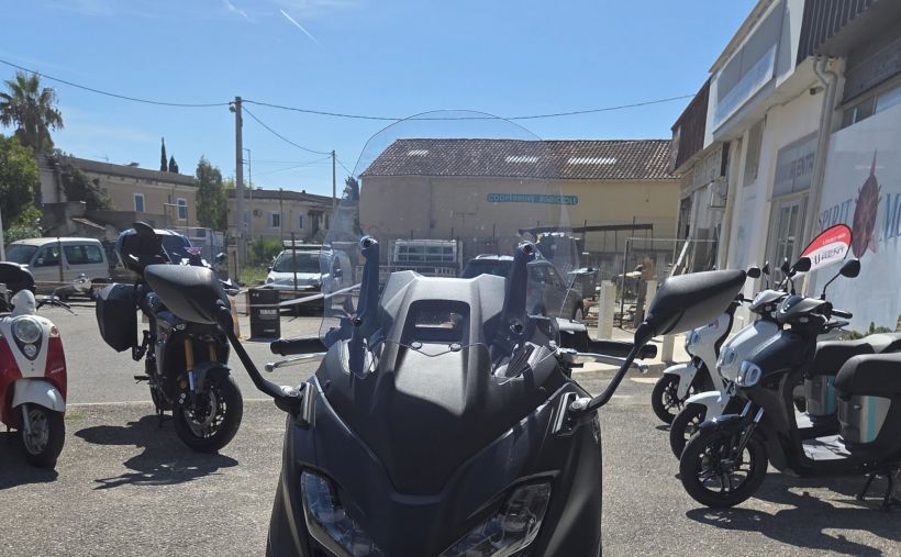 YAMAHA XP T-MAX 560 TECH MAX 1