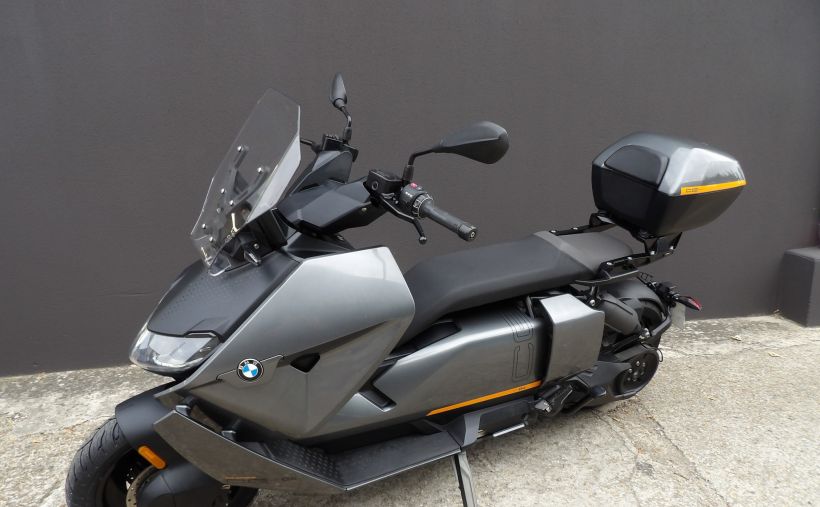 BMW CE 04 4