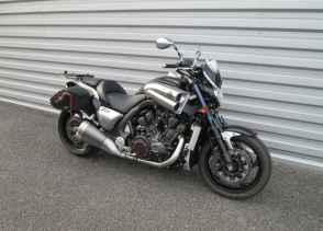 YAMAHA V-MAX 1700 - 2011
