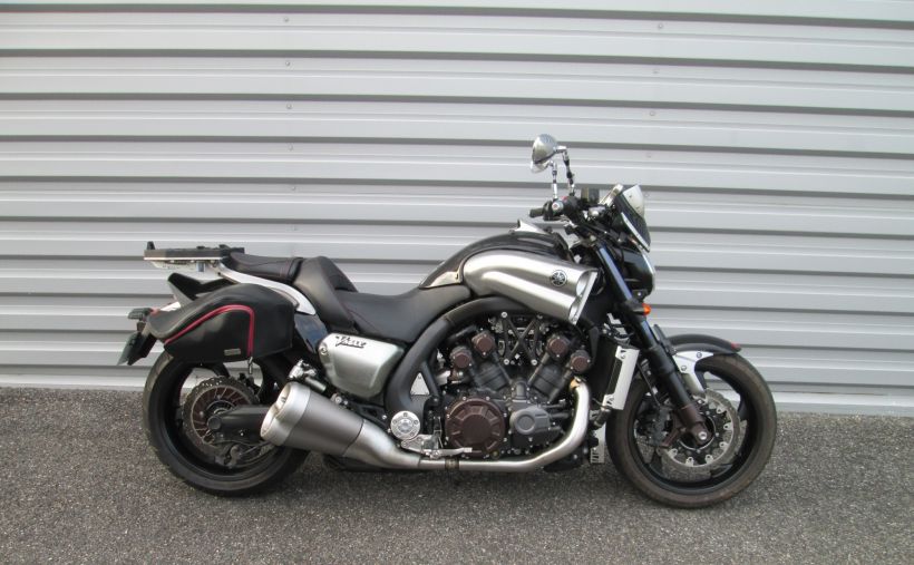 YAMAHA V-MAX 1700 1