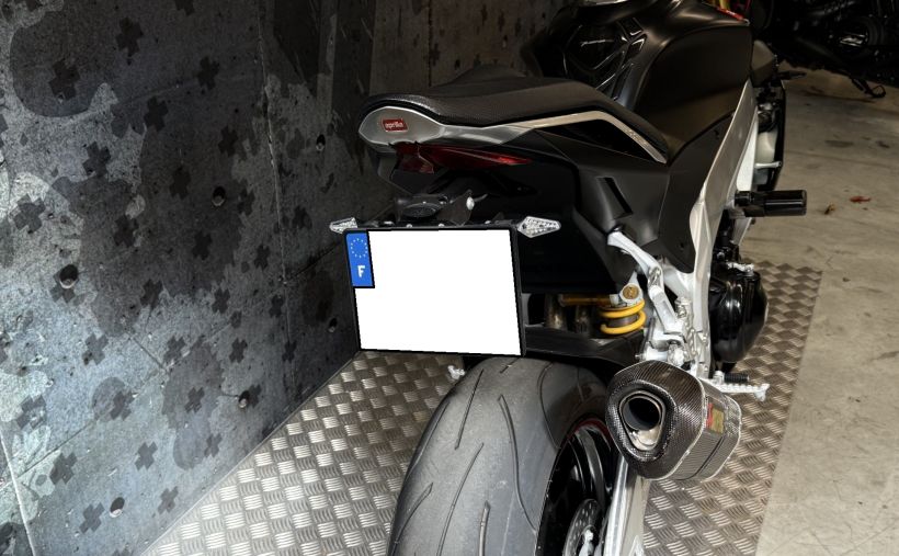 APRILIA TUONO 1000 V4 APRC 18