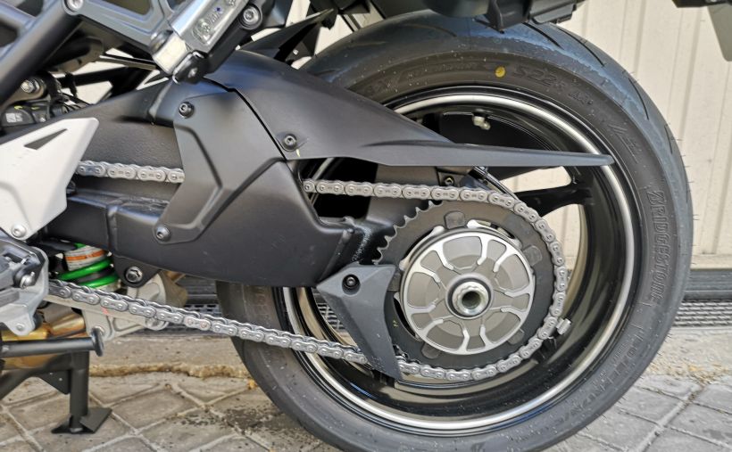 KAWASAKI Ninja H2 SX SE 32