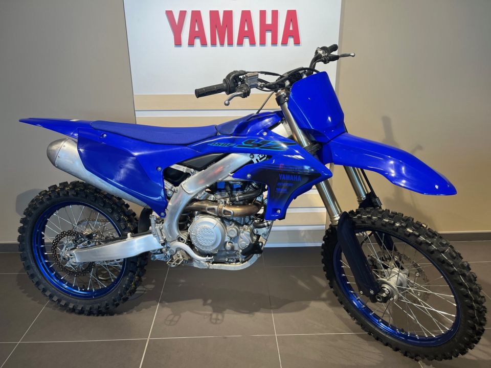 YAMAHA YZ450F 0