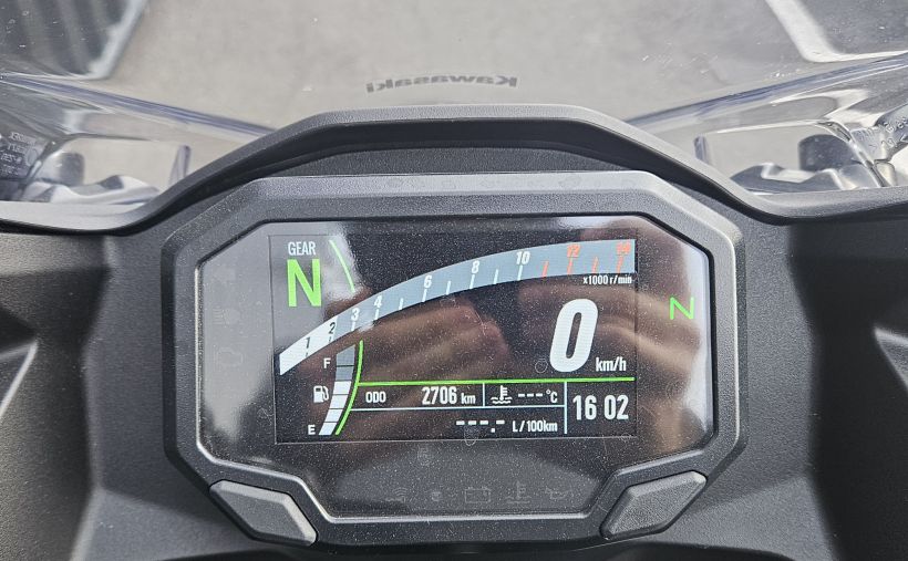 KAWASAKI Ninja 500 35