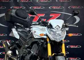 YAMAHA FZ8 - 2010