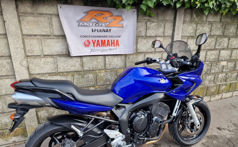 YAMAHA FZ6 600 FAZER 2