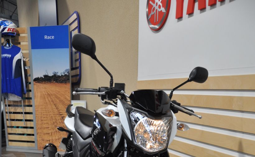 YAMAHA YS 125 6