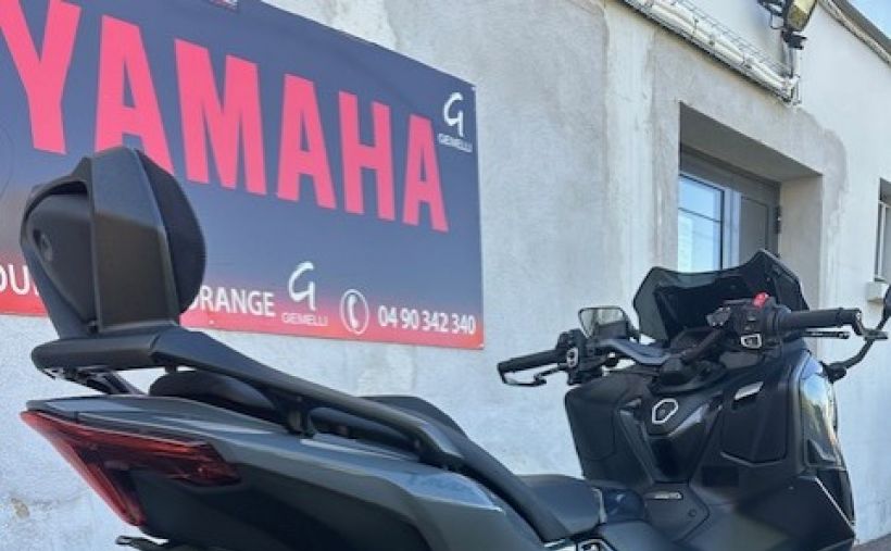 YAMAHA XP T-MAX 560 TECH MAX 2