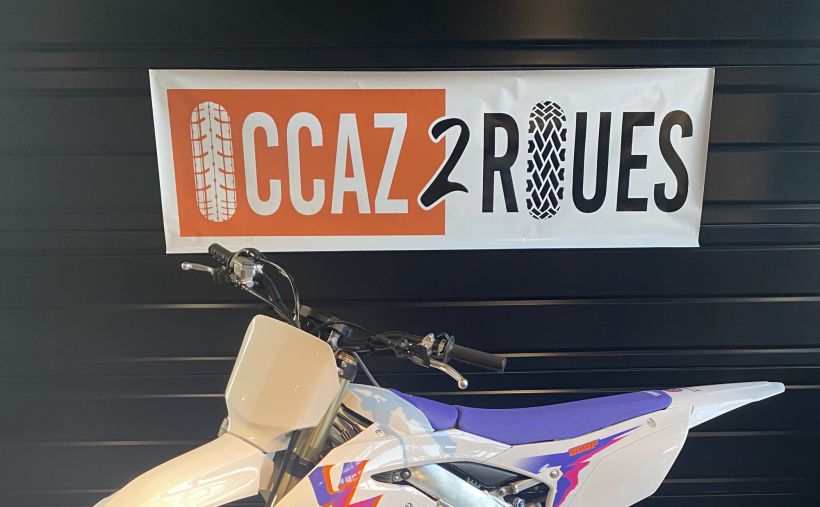 YAMAHA YZ250F 2