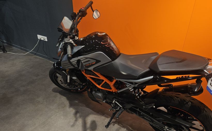 KTM 125 DUKE 30