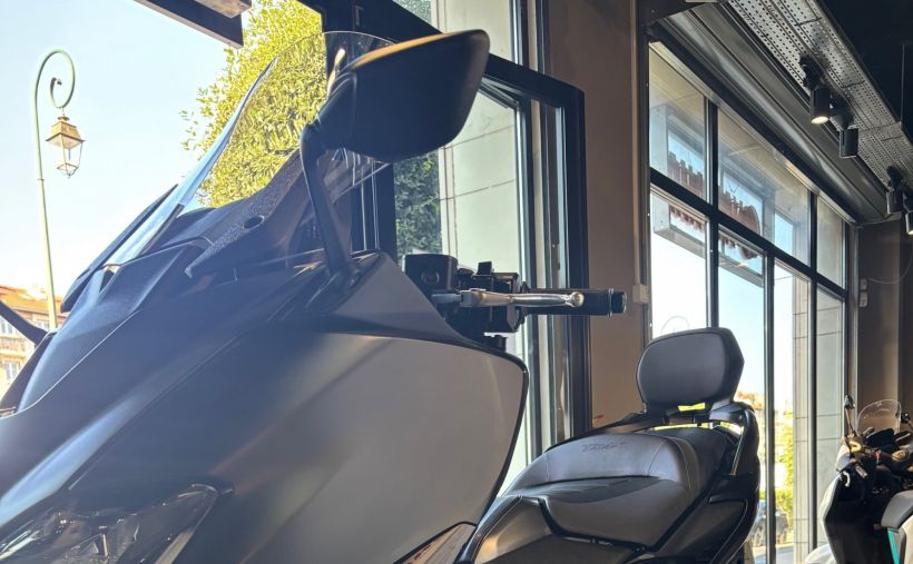 YAMAHA XP T-MAX 560 TECH MAX 5