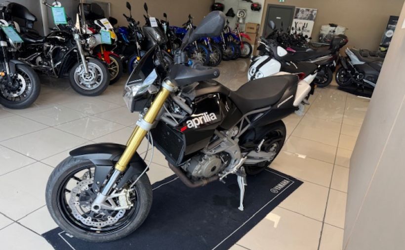 APRILIA DORSODURO 750 2