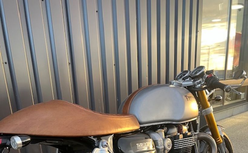 TRIUMPH THRUXTON 1200 R 4