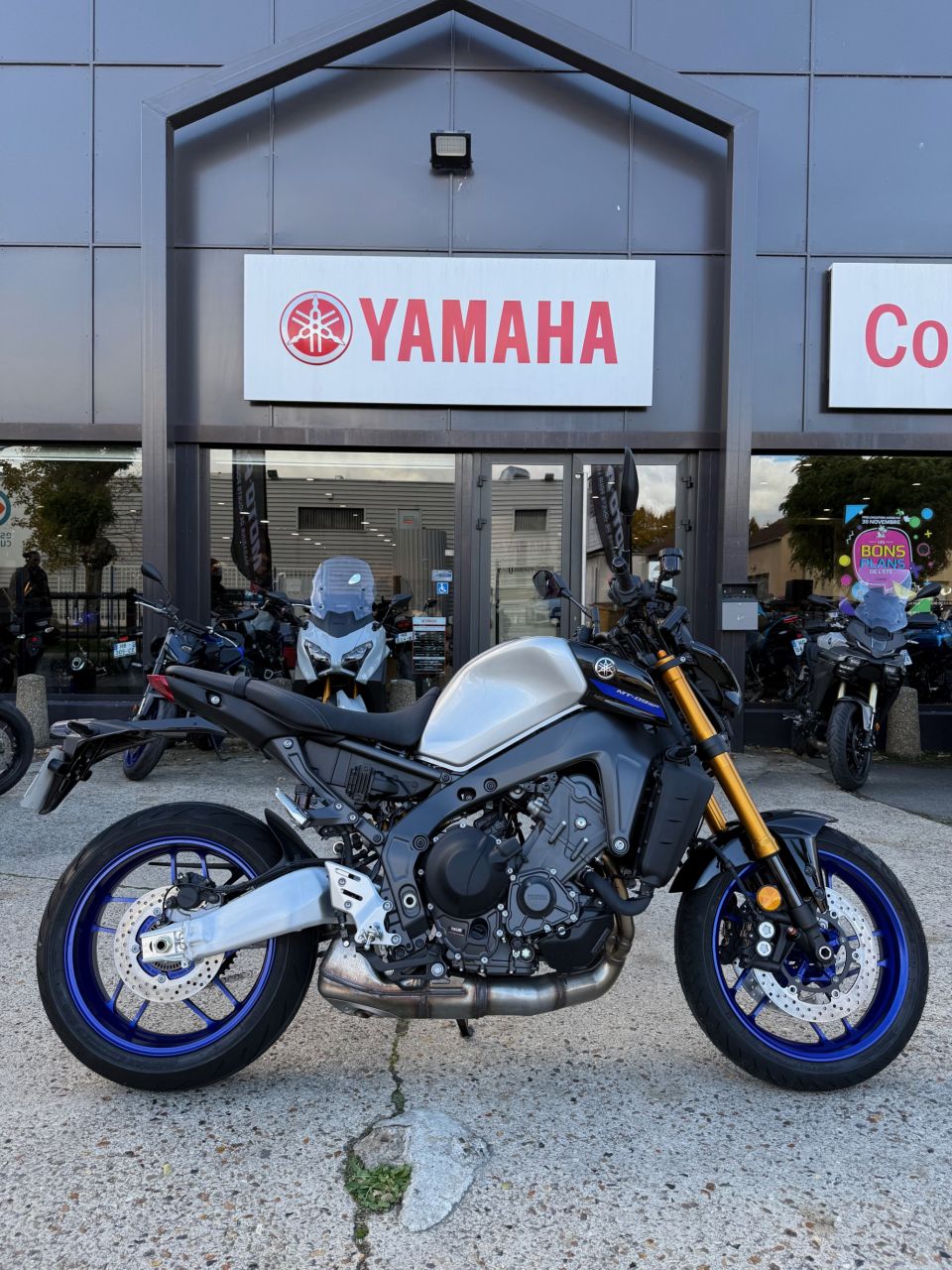 YAMAHA MT-09 SP 1