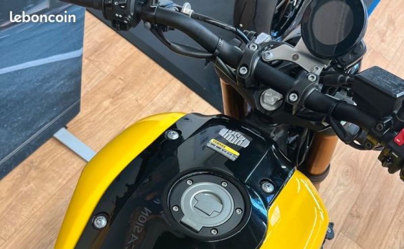 YAMAHA XSR 900 60' anniversaire 2