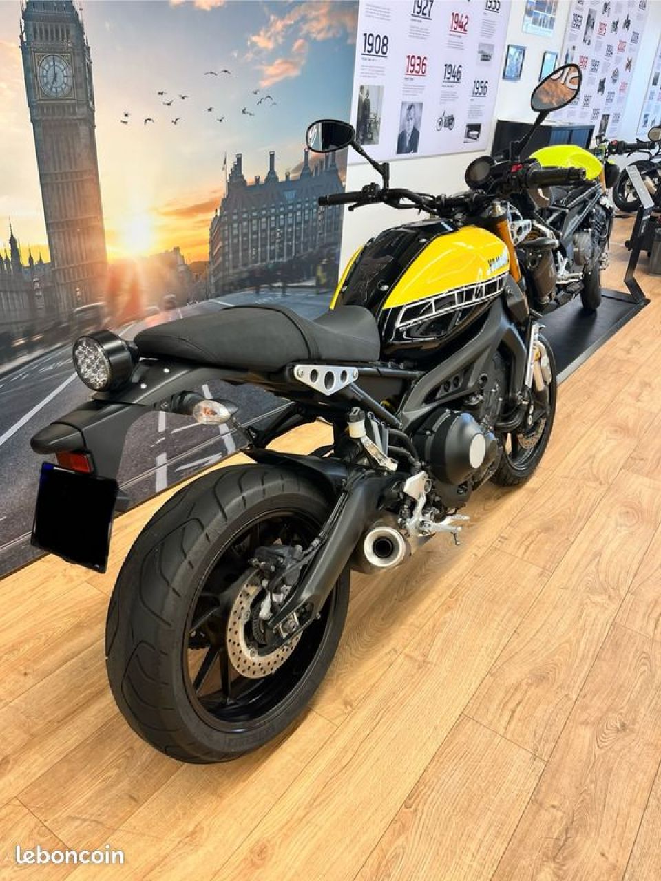 YAMAHA XSR 900 60' anniversaire 6