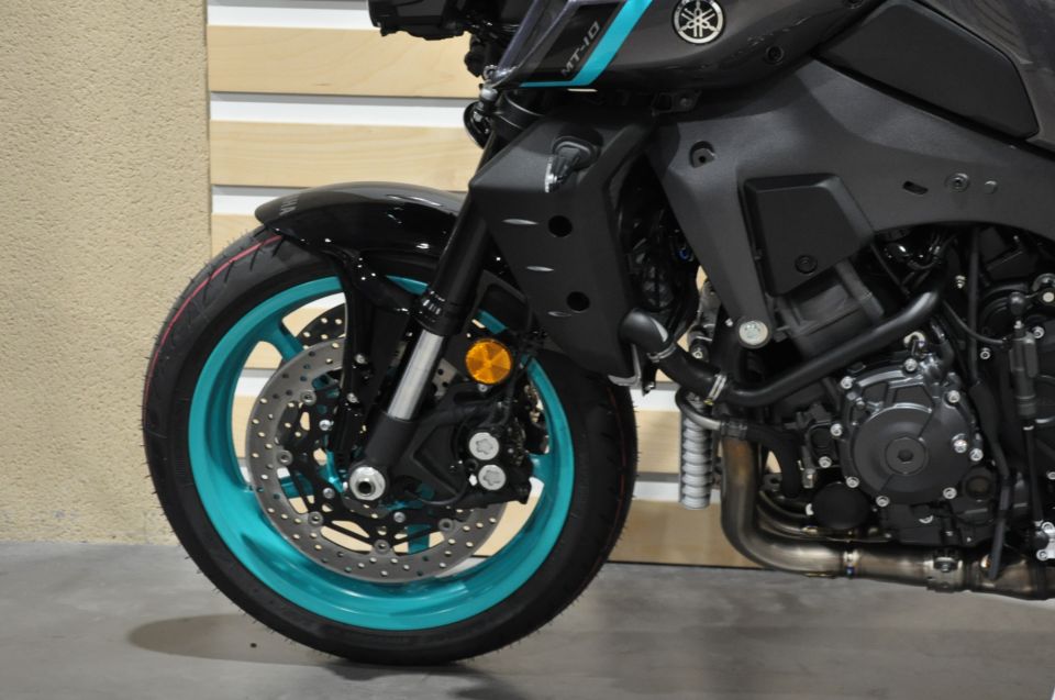 YAMAHA MT-10 10