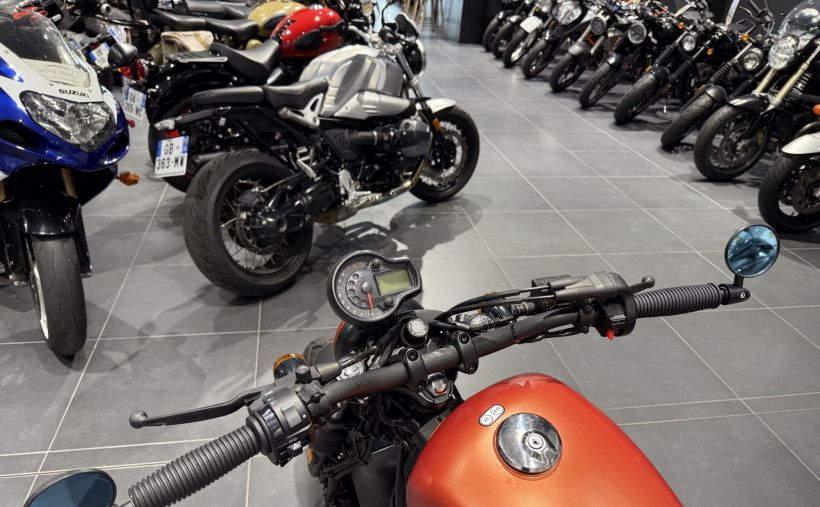 HYOSUNG GV AQUILA 125 2