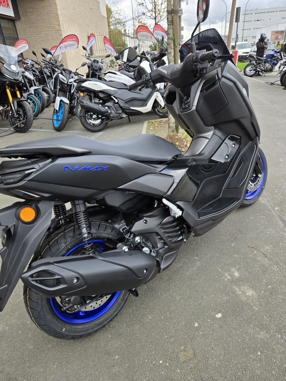 YAMAHA NMAX 125 2