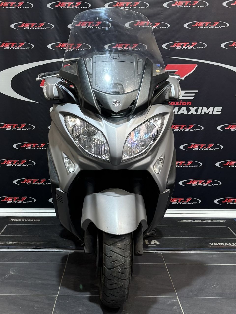 SUZUKI BURGMAN 650 1