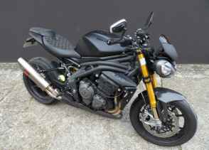 TRIUMPH SPEED TRIPLE 1200 RS - 2023