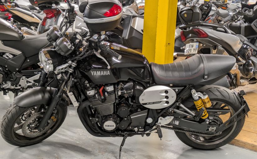 YAMAHA XJR 1300 RACER 50