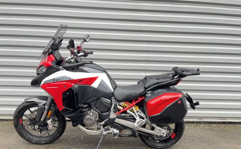 DUCATI MULTISTRADA V4 S 12