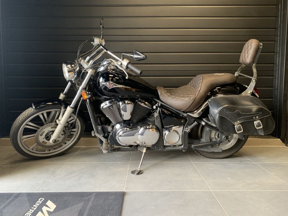 KAWASAKI VN 900 CUSTOM 20