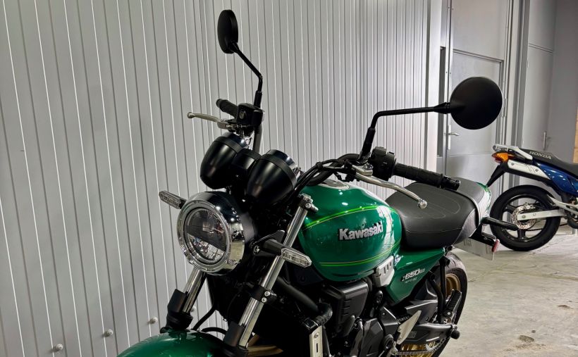 KAWASAKI Z 650 RS 12