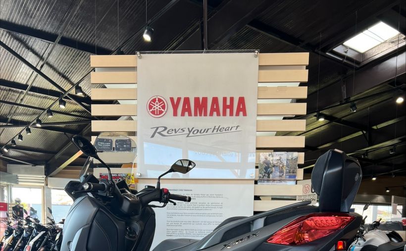 YAMAHA XMAX 125 TECH MAX 3