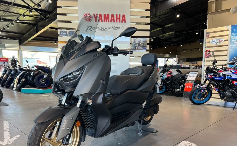 YAMAHA XMAX 125 TECH MAX 1